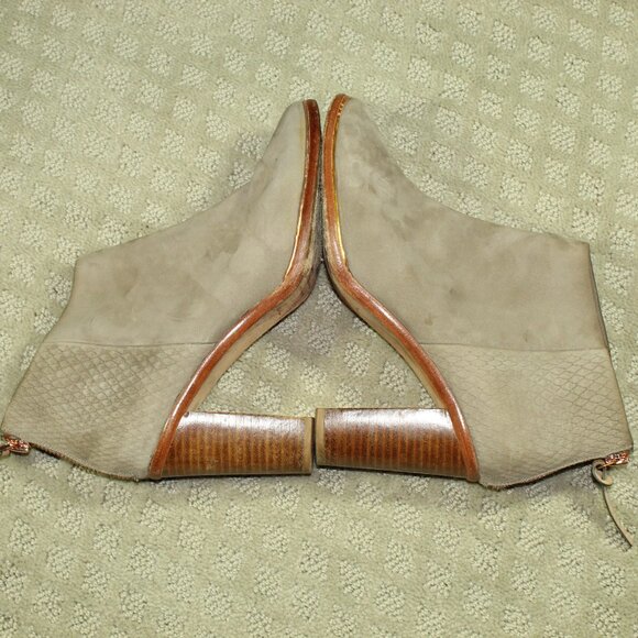 Ted Baker of London Size 6.5 / 37 Taupe Brown Heel Zip 3" Heeled Ankle Boots - Picture 4 of 6